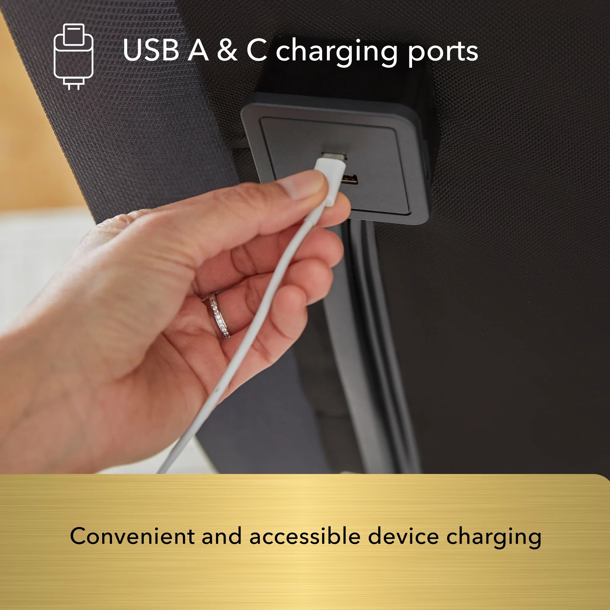 imgi_25_GOLD_ZERO_CHARGINGPORTS